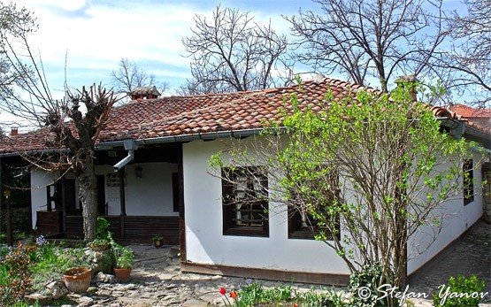 Old House, Chirpan