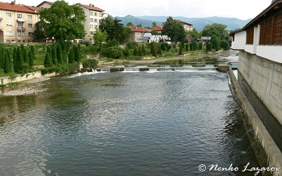 Река Бели Осъм